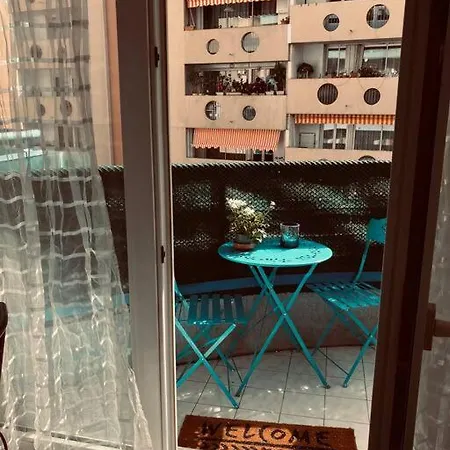 Proche Plages / Universite Apartman *