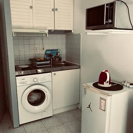 Proche Plages / Universite *