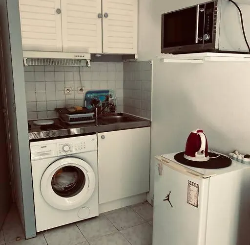 Proche Plages / Universite *